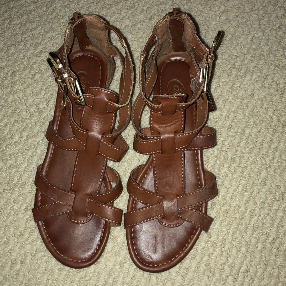 Size 6 gladiator sandals